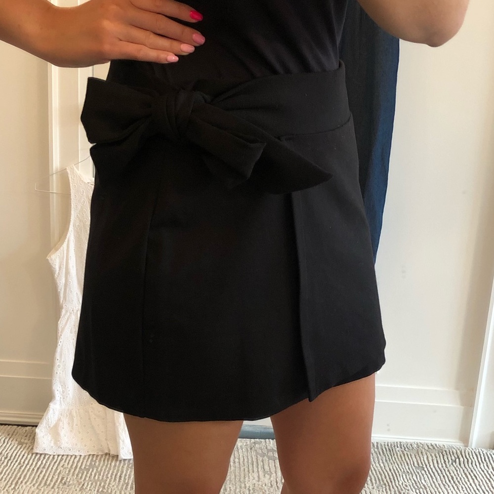 Wrap & tie mini skirt